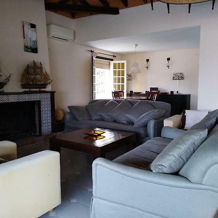 Villa Con Piscina Privada Torremolinos Eksteriør billede