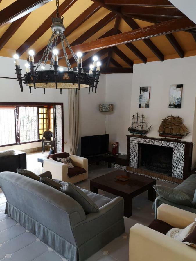 Villa Con Piscina Privada Torremolinos Eksteriør billede